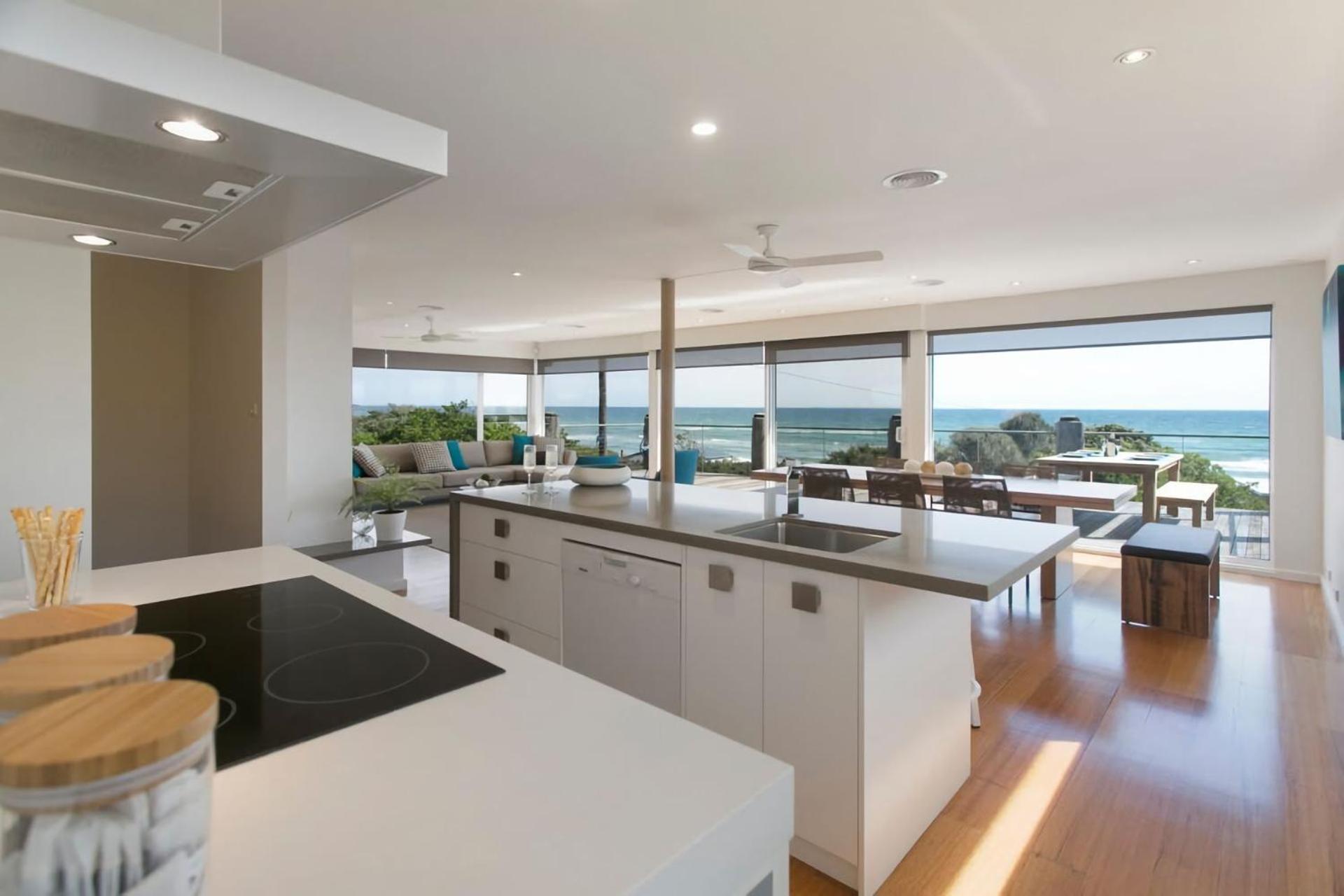 Anchor Beachfront Retreat Water Views, On The Beach Villa Frankston Exterior photo